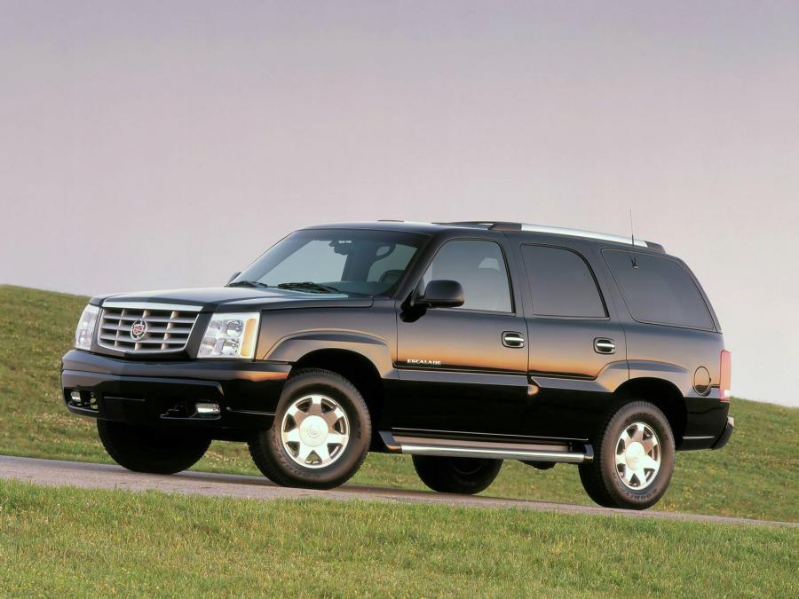  Cadillac Escalade 2001 года  (фото 12 из 31)